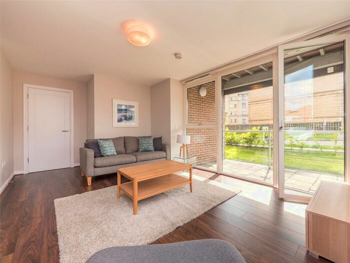 2 Bedroom Flat To Rent In Annandale Street, Edinburgh, EH7