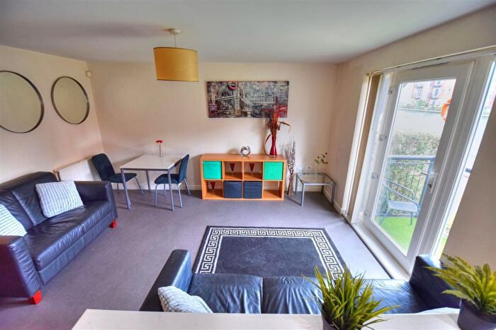 2 Bedroom Flat To Rent In Ellerman Road, Liverpool, L3