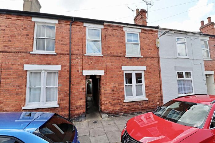 3 Bedroom Terraced House For Sale In Spital Street, Lincoln, LN1