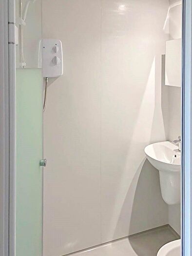7 Bedroom Apartment To Rent In Stokes Croft, Bristol, BS1