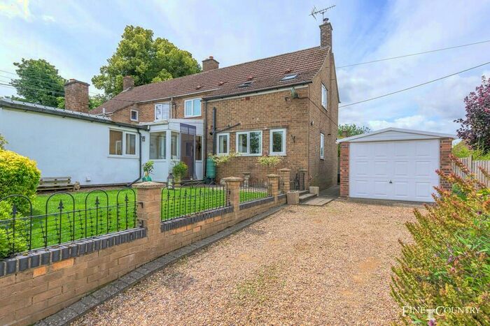3 Bedroom Semi-Detached House For Sale In Edith Weston, LE15