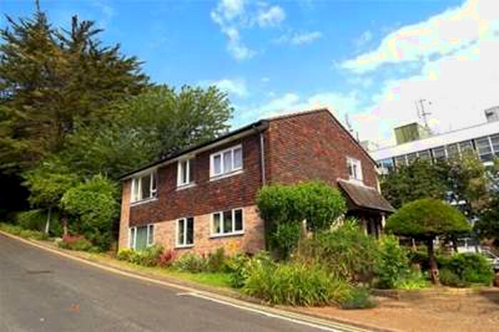 3 Bedroom Maisonette Flat To Rent In Leahurst Court Road, Brighton, BN1