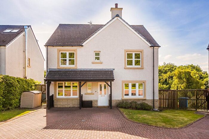 5 Bedroom Detached House For Sale In Hoggan Way, Loanhead, EH20