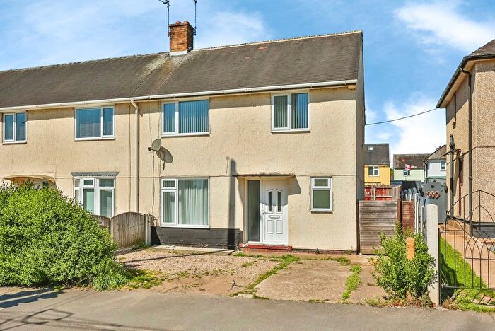 3 Bedroom End Of Terrace House For Sale In Southchurch Drive, Clifton, Nottingham, NG11