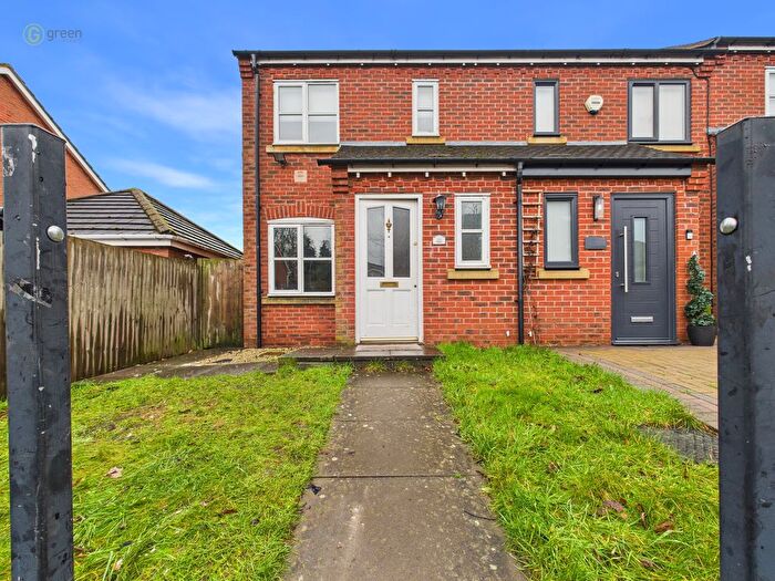2 Bedroom End Terrace House For Sale In Brendan Close, Coleshill, B46