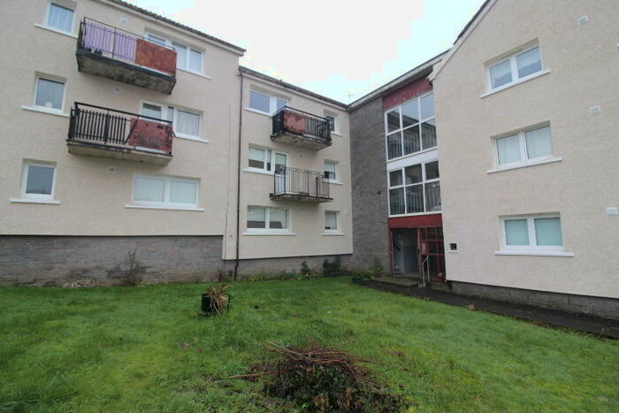 3 Bedroom Flat To Rent In Scott&rsquo;s Place, Airdrie, ML6