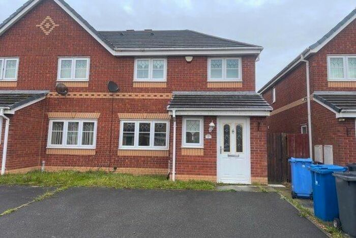 3 Bedroom Property To Rent In Ambleside Drive, Liverpool, L33