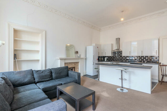 5 Bedroom Flat To Rent In Lothian Road West End United Kingdom, EH1