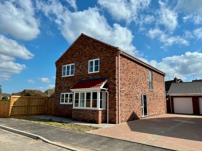4 Bedroom Detached House To Rent In Cherry Tree Gardens, Beck Row, IP28
