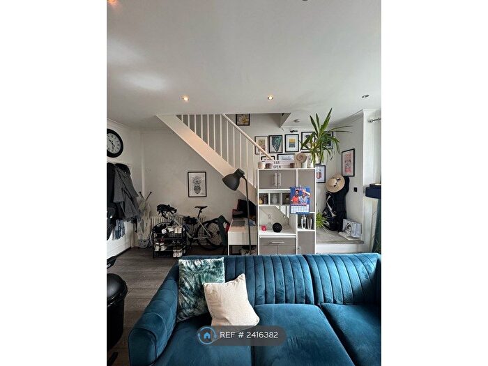 1 Bedroom Flat To Rent In Kirkdale, London, SE26