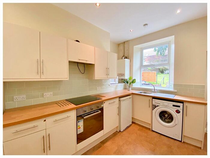 5 Bedroom Terraced House To Rent In Burns Road, Crookesmoor, S6