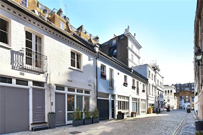 2 Bedroom Mews To Rent In Elvaston Mews, London, SW7
