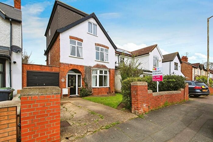 4 Bedroom Property To Rent In Mayors Walk, Peterborough, PE3
