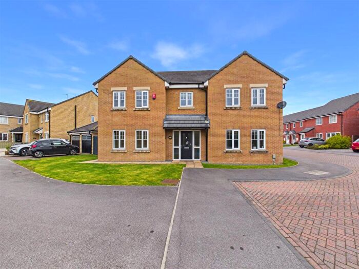 5 Bedroom Detached House For Sale In Bromby Close, Cottingham, HU16