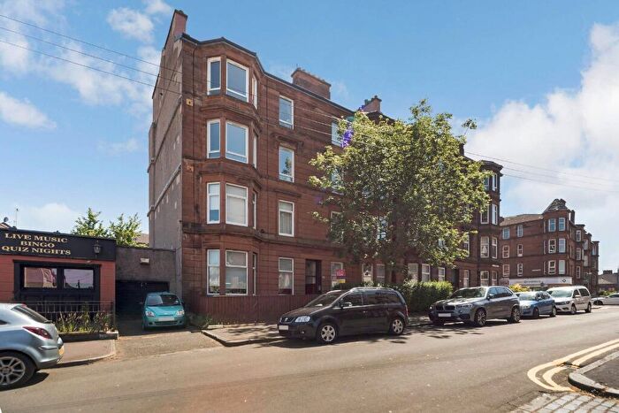 2 Bedroom Flat To Rent In Meadowpark Street, Glasgow, G31