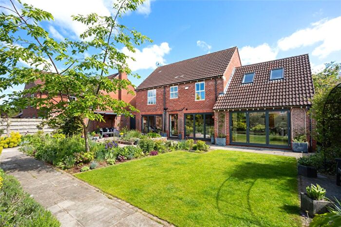 4 Bedroom Detached House For Sale In Lock House Lane, Earswick, York, North Yorkshire, YO32