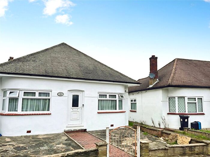 3 Bedroom Bungalow To Rent In Denehurst Gardens, Twickenham, TW2