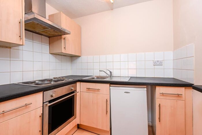 5 Bedroom Terraced House To Rent In Banbury, Oxfordshire, OX16