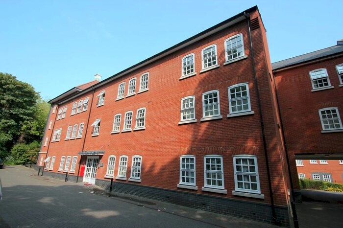1 Bedroom Flat To Rent In Albany Gardens, Colchester CO2