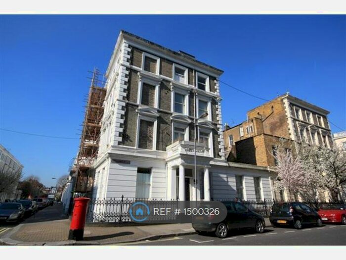 Studio To Rent In Charleville Road, London, W14