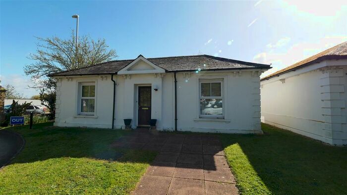 2 Bedroom Bungalow To Rent In Millfield Park, Brampton Road, Huntingdon, PE29