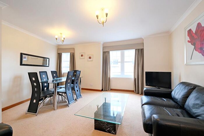 2 Bedroom Flat To Rent In Summer Street, First Floor, AB10