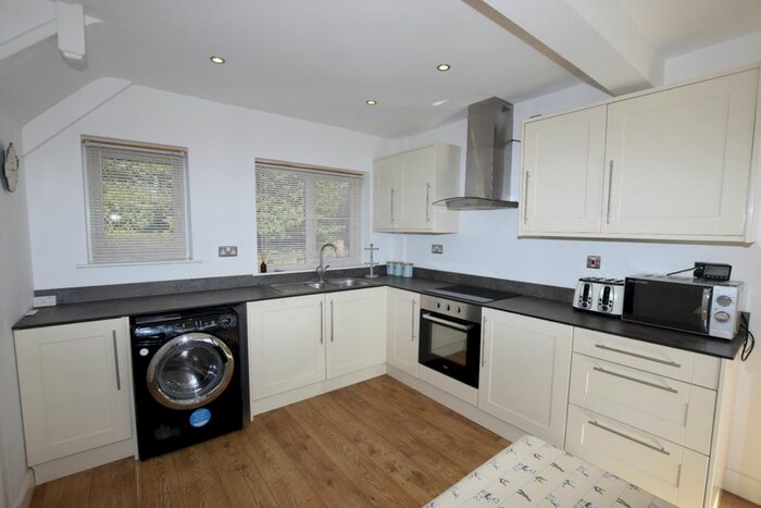 3 Bedroom Semi-Detached House To Rent In Bretby Lane, Bretby, Burton-On-Trent, Derbyshire, DE15