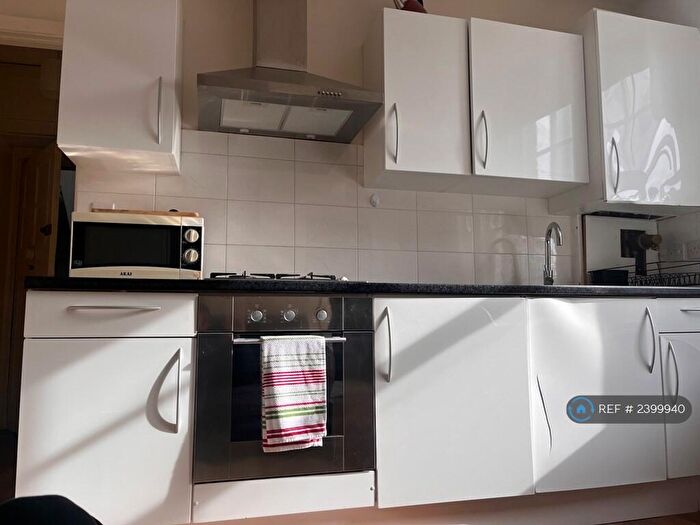1 Bedroom Flat To Rent In Lisson House, London, NW1