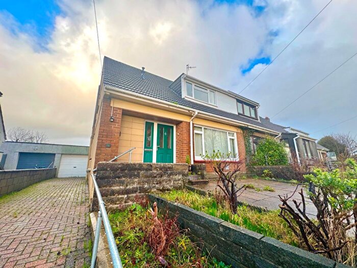 3 Bedroom Semi-Detached House To Rent In Wernddu, Sarn, Bridgend, CF32