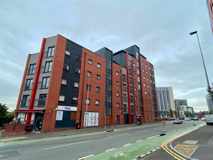 2 Bedroom Flat To Rent In Delta Point, Blackfriars Road, Salford, M3