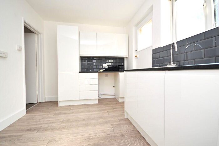 3 Bedroom Semi-Detached House To Rent In Poole, BH12