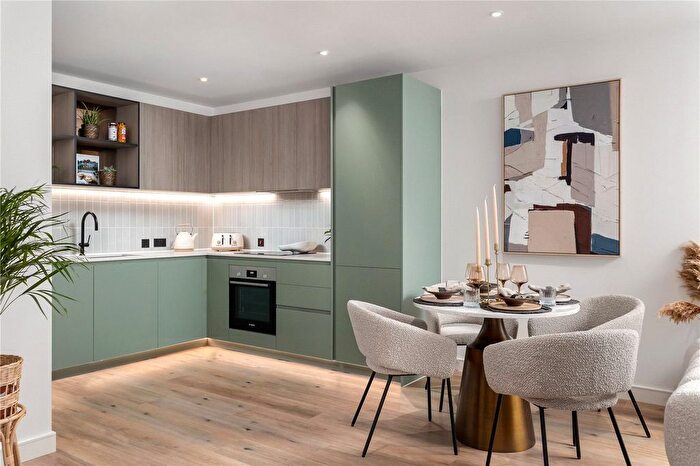 3 Bedroom Flat For Sale In The Green Quarter, Southall, Middlesex, UB1