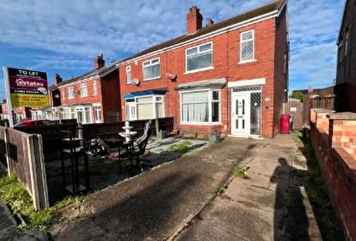 3 Bedroom Semi Detached House To Rent In Reginald Road, Scunthorpe, DN15