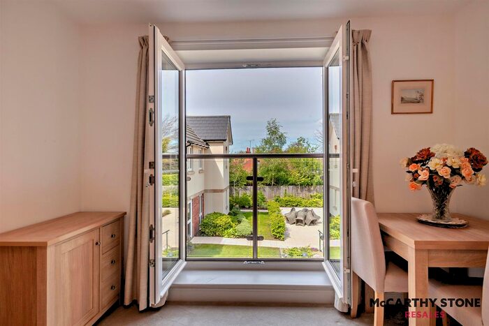 1 Bedroom Flat For Sale In Louis Arthur Court, New Road, North Walsham, NR28