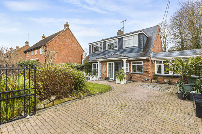 4 Bedroom Detached House For Sale In The Street, Ewelme, OX10