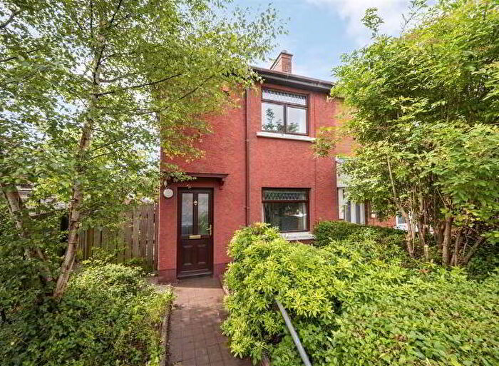 3 Bedroom TownHouse For Sale In Donegall Gardens, Belfast, BT12