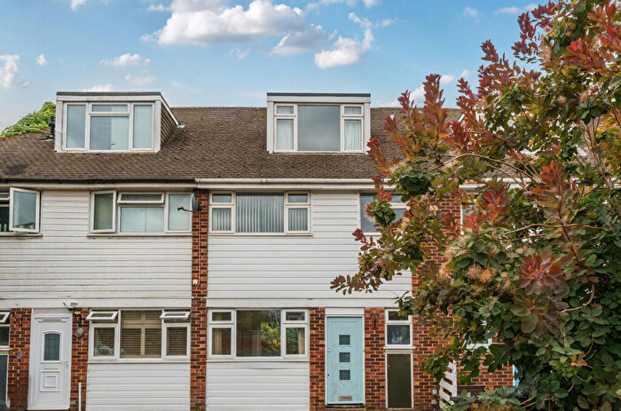 4 Bedroom Terraced House For Sale In Guibal Road, London, SE12