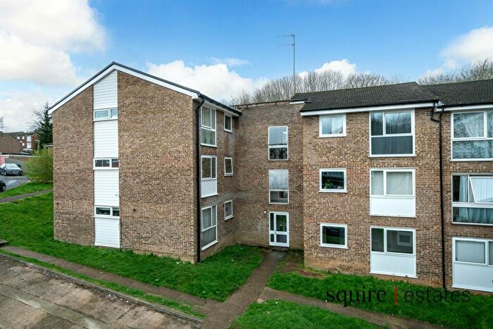 2 Bedroom Flat To Rent In Tattershall Drive, Woodhall Farm, Hemel Hempstead, HP2