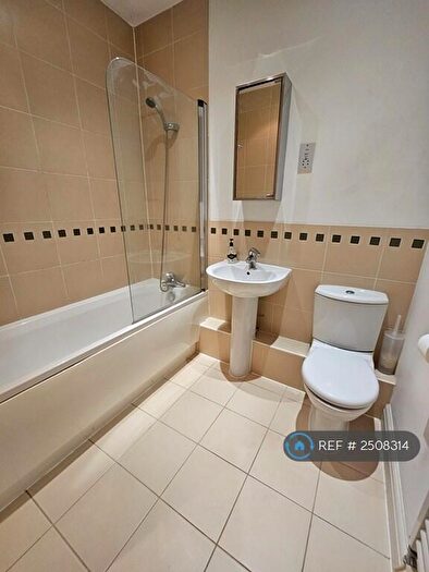 1 Bedroom Flat To Rent In High Street, Great Baddow, Chelmsford, CM2