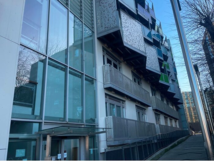 2 Bedroom Flat To Rent In Elbow Lane, City Centre, Leicester, LE1