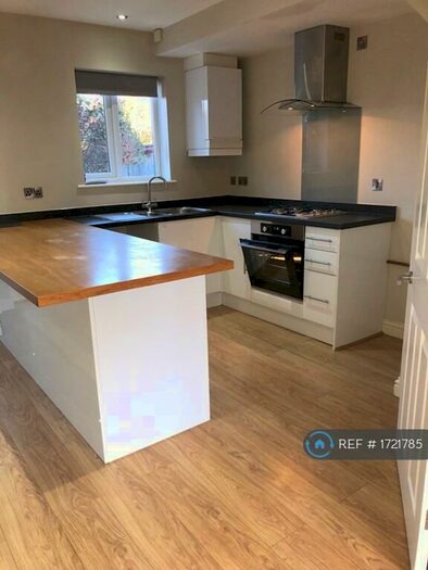 3 Bedroom Terraced House To Rent In Capmartin Road, Coventry, CV6