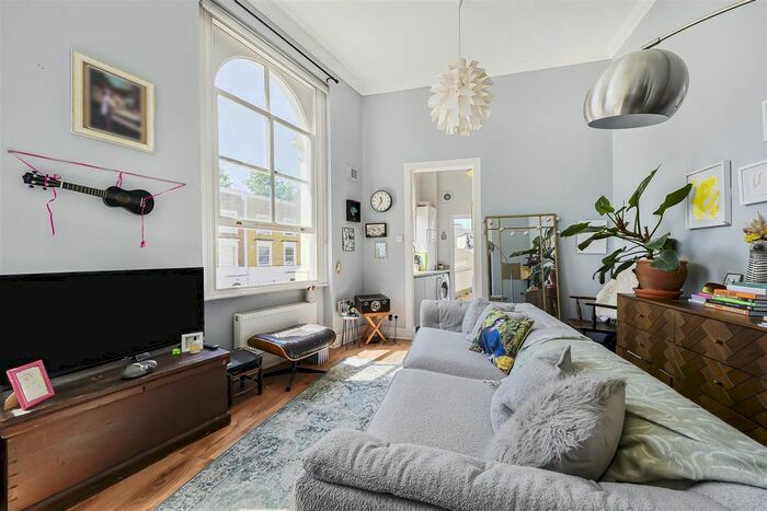 1 Bedroom Flat To Rent In Canterbury Road, London, NW6