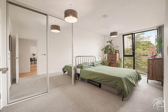 2 Bedroom Apartment For Sale In Carriage House, Leyton Road, Stratford, E15