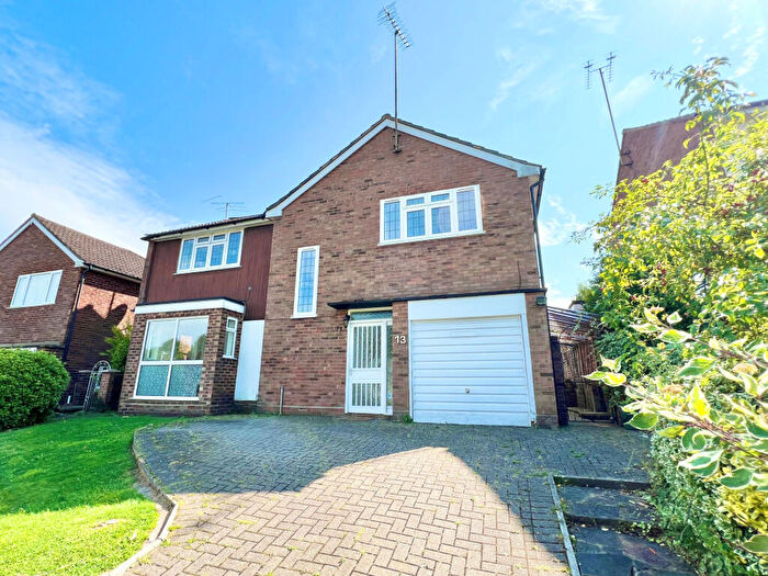 4 Bedroom Detached House To Rent In Bradgate, Cuffley, EN6