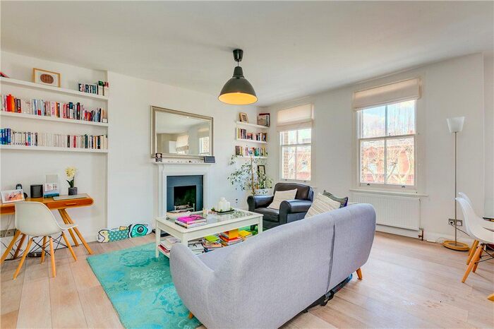 2 Bedroom Flat To Rent In Philbeach Gardens, Earls Court, London, SW5