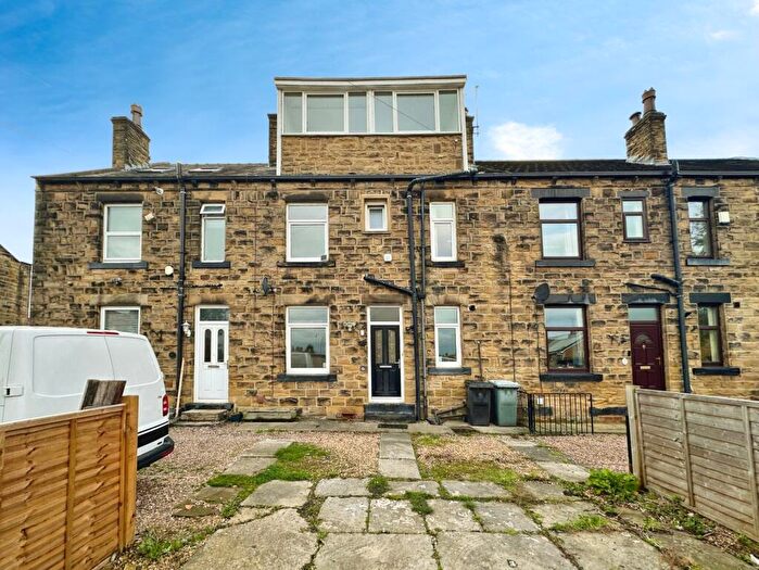 4 Bedroom Terraced House To Rent In Clough Street, Morley, Leeds, West Yorkshire, LS27