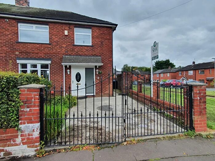 3 Bedroom Semi-Detached House To Rent In Holstein Avenue, Rochdale, OL12