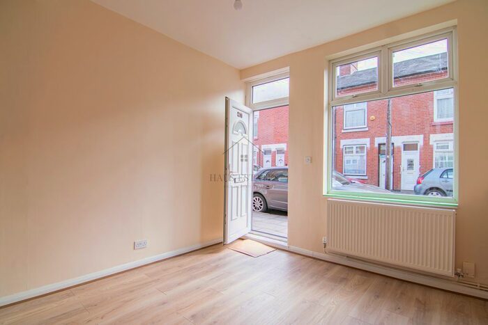 3 Bedroom Terraced House To Rent In Wand Street, Leicester, Leicestershire, LE4