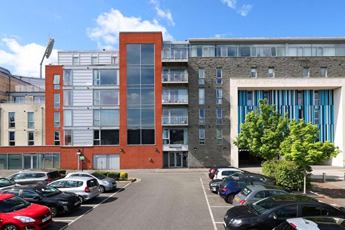 2 Bedroom Flat For Sale In College Road, Bishopston, BS7