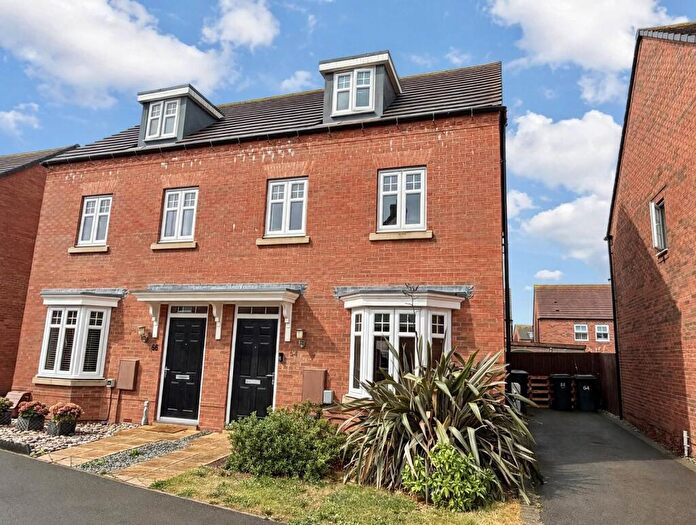 3 Bedroom Semi-Detached House For Sale In Garner Way, Fleckney, Leicester., LE8